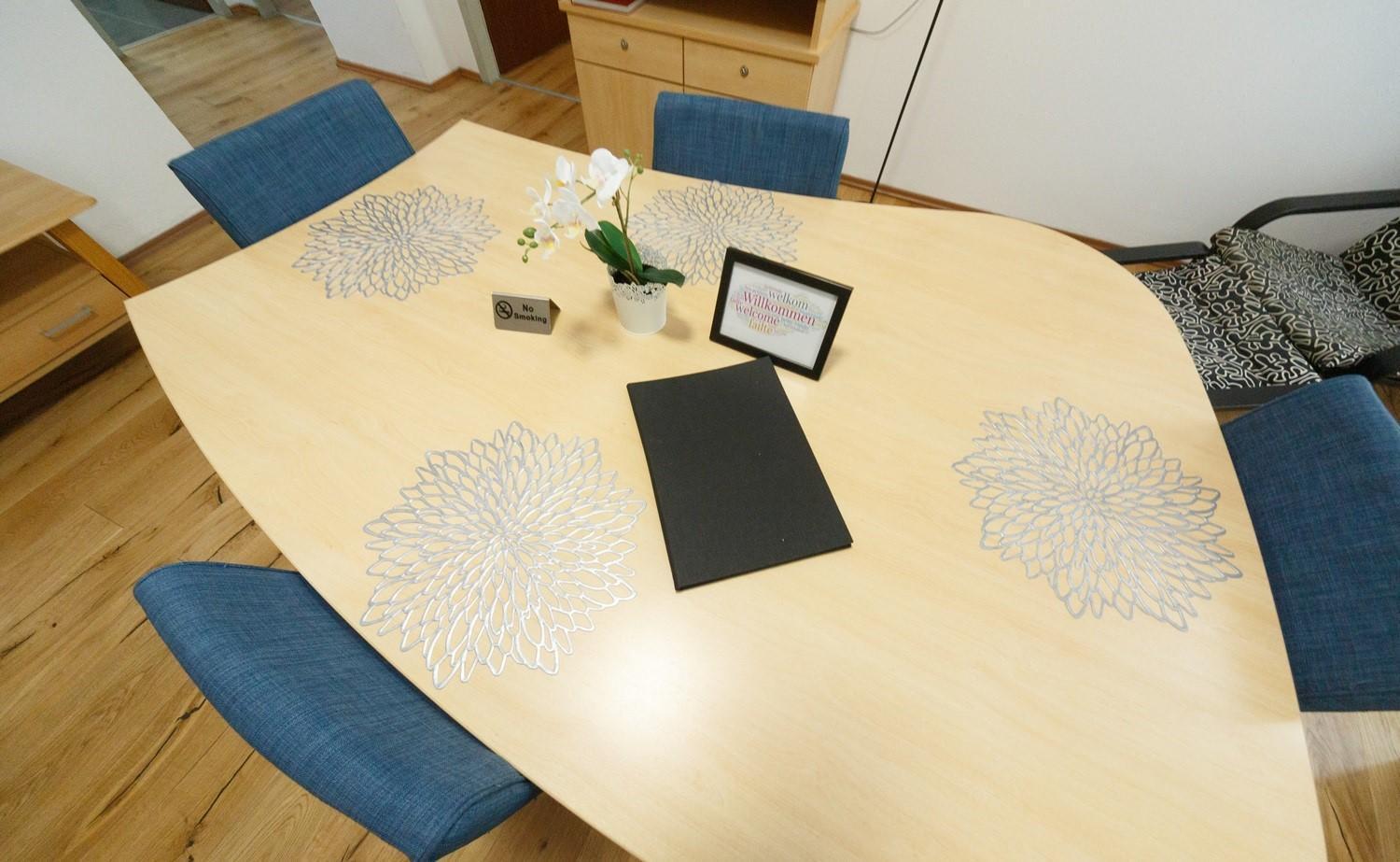 Apartment Arnsteingasse 8